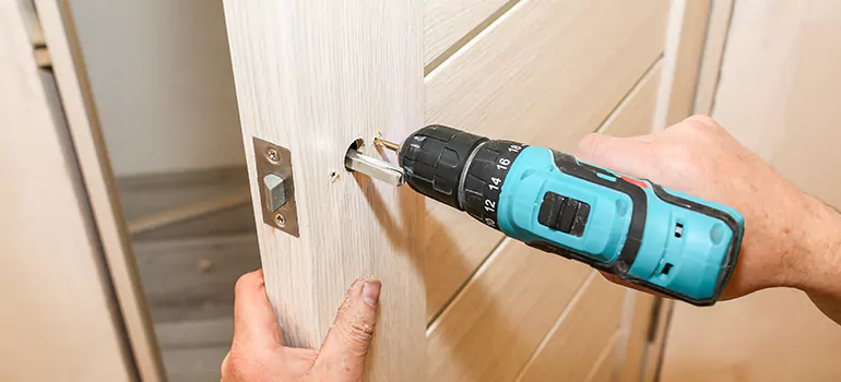 Old Door Knob Repair in St. Cloud, FL