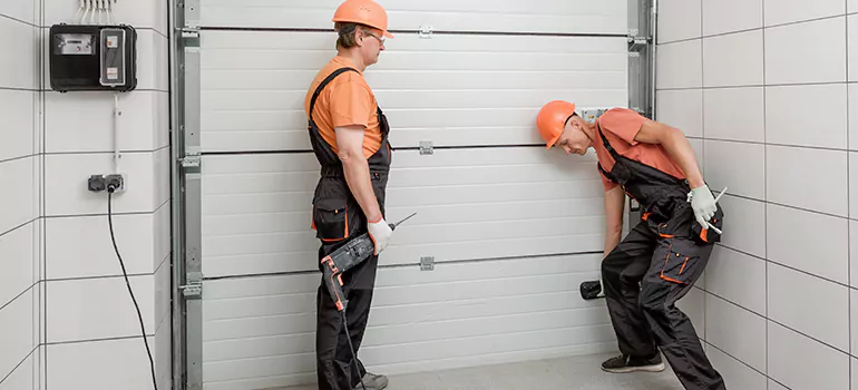 Secure Garage Door Repair in St. Cloud, FL